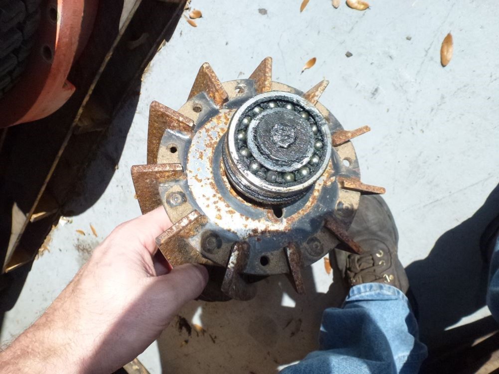 Eastern Triangle Enterprises LLC EStore. 11 Blade Reel Toro 944338
