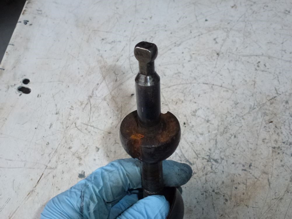 Eastern Triangle Enterprises LLC EStore. Main Gear Shift Lever 34150