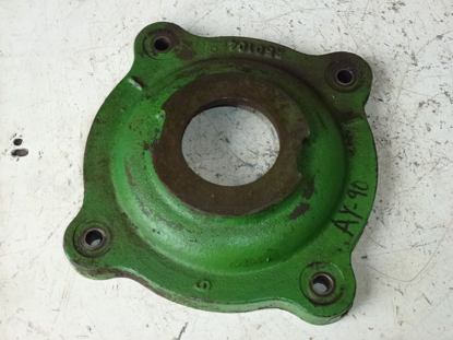 Picture of Steering Motor Bearing Housing Quill R50104 John Deere Tractor