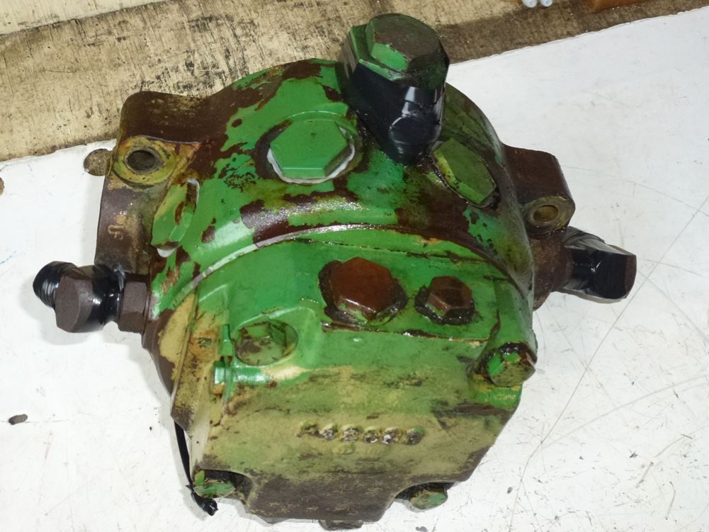 Eastern Triangle Enterprises LLC EStore. Hydraulic Pump John Deere