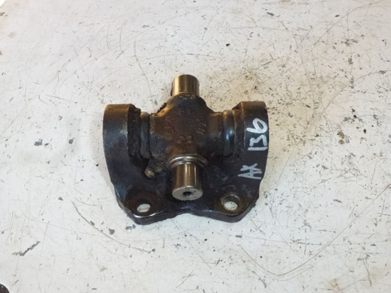 Picture of Axle Drive Yoke Flange 41584 Toro 5200 Multi Pro Sprayer