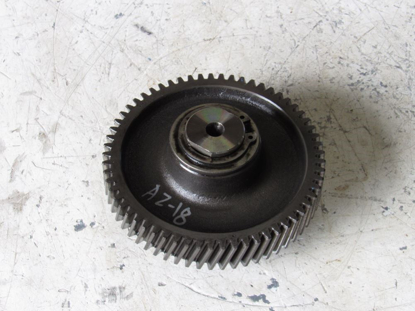 Picture of Timing Idler Gear & Shaft Kubota D1105 V1505 Diesel Engine Toro 98-9649 98-9533