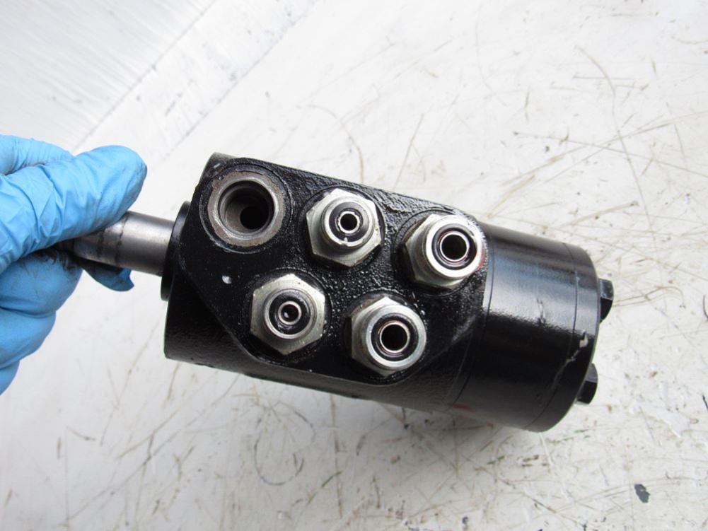 Eastern Triangle Enterprises LLC EStore. Toro 1144672 Hydraulic