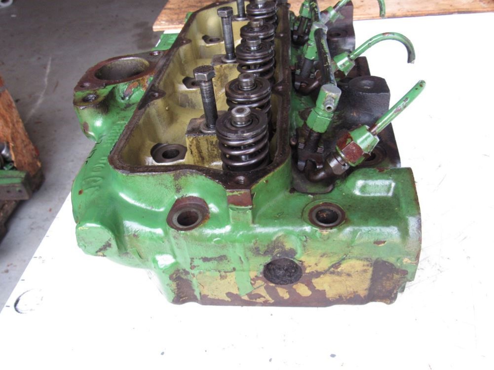 Eastern Triangle Enterprises LLC EStore. John Deere AR70583 Cylinder