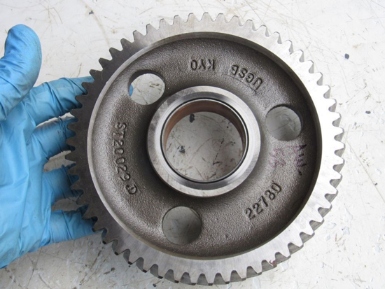 Picture of Timing Idler Gear AR91660 T20029 John Deere AT18009