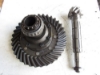 Picture of John Deere AT21622 Differential Housing w/ Ring & Pinion Gears AL38555 T21402 T21401 R51500 L29227 T30253 2240 Tractor