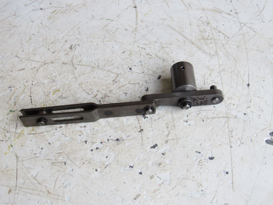 Picture of John Deere AT19840 Rockshaft Valve Linkage Pieces AT20085 AT20141 T22227