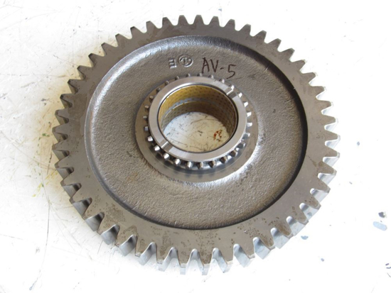 Picture of Ford D6NN7146A Output 45T Gear w/ Bearing 8600 Tractor