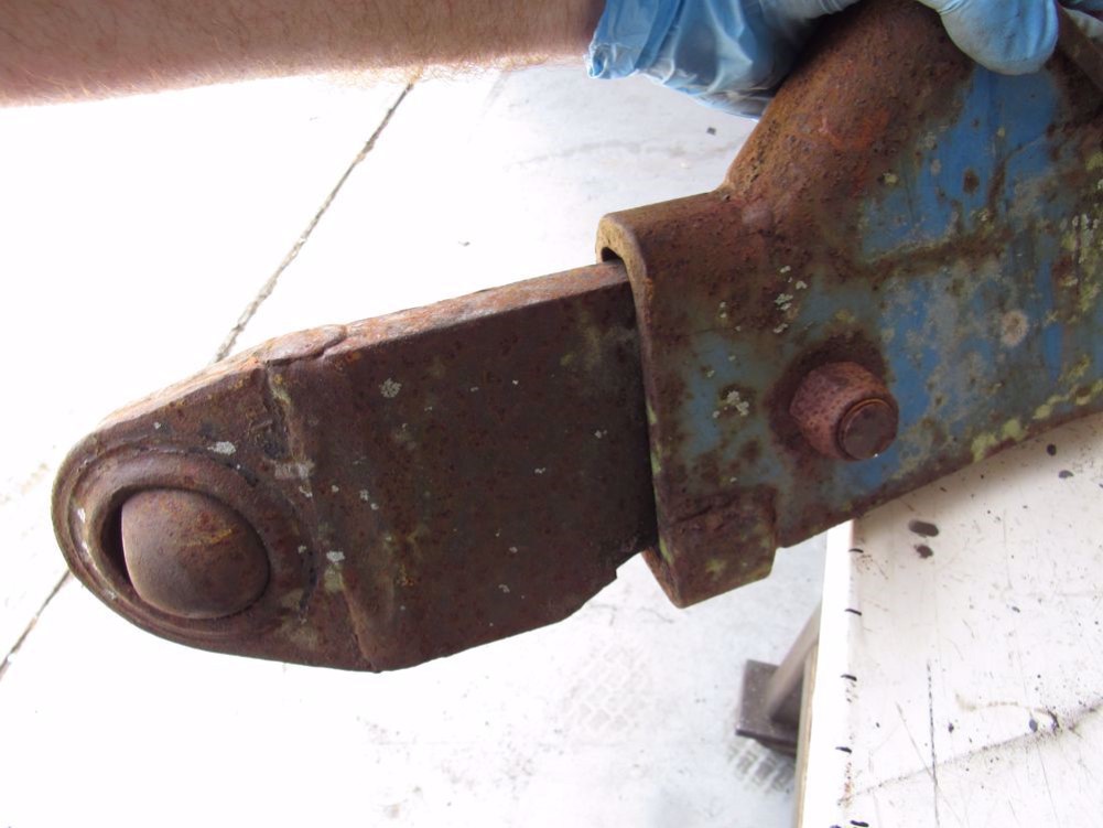 Eastern Triangle Enterprises LLC EStore. Ford D5NNC872A Lower RH Right