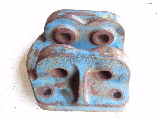 Picture of Ford C7NNN760A Bearing Retainer Top Link Bracket 8600 Tractor