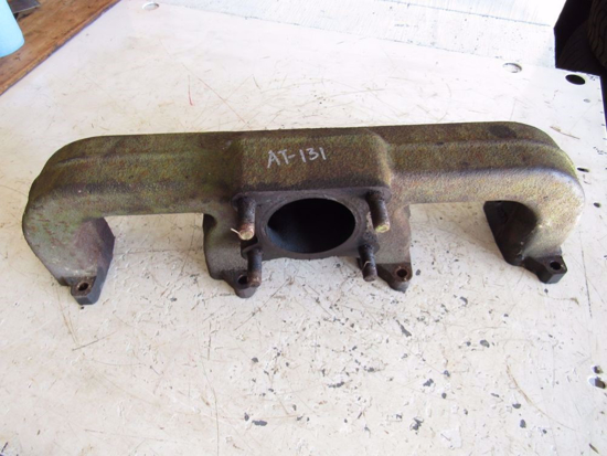 Picture of Agco Allis 72218300 Exhaust Manifold 5670 Tractor SLH 1000.4A Diesel Engine Deutz