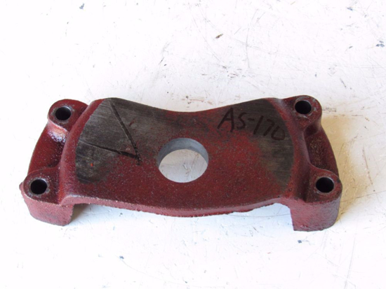 Picture of Case David Brown K904073 Intermediate Timing Gear Support Bracket 1490 Tractor