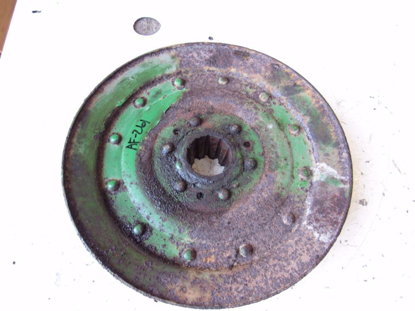 Picture of John Deere E46876 Pulley 1209 Sickle Bine Mower Conditioner