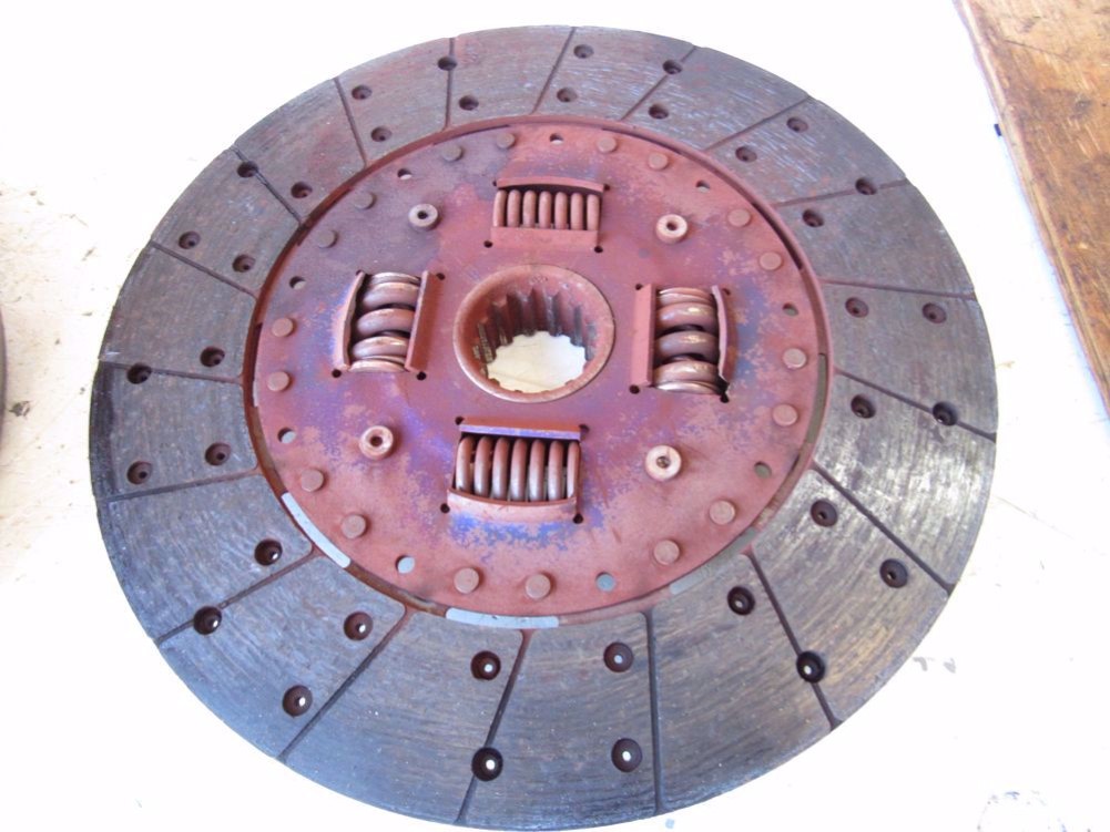 Eastern Triangle Enterprises LLC EStore. Kubota 3A01125110 3A01125130 Clutch Disk & Pressure