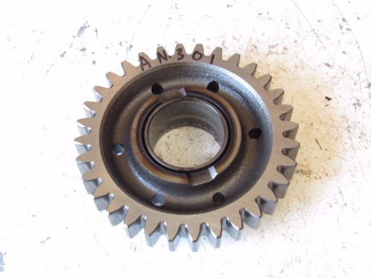 Picture of Kubota 3A011-28373 32T Gear to Tractor