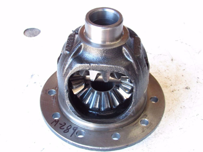 Picture of Toro 21-7670 24-8790 21-7690 Differential Case w/ Gears 325D 5200D 5400D 5500D Mower