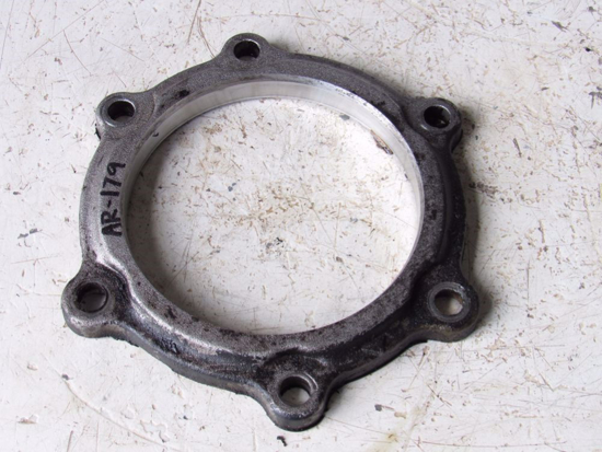 Picture of Toro 42-7120 Seal Case Mitsubishi K3D Diesel Engine