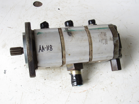 Picture of Hydraulic Gear Reel Pump 98-9796 Toro 5200D 5400D Mower 107-2380
