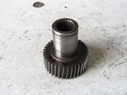 Picture of Kubota 3N600-82210 Pump Drive Gear to Tractor 3N300-82210