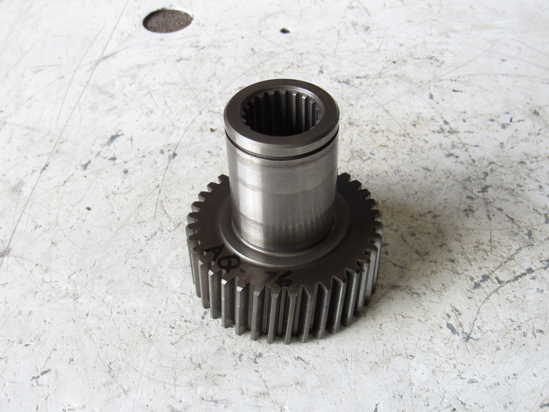 Picture of Kubota 3N600-82210 Pump Drive Gear to Tractor 3N300-82210