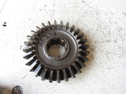 Picture of John Deere E82683 Bevel Gear 920 930 925 935 Moco Disc Mower