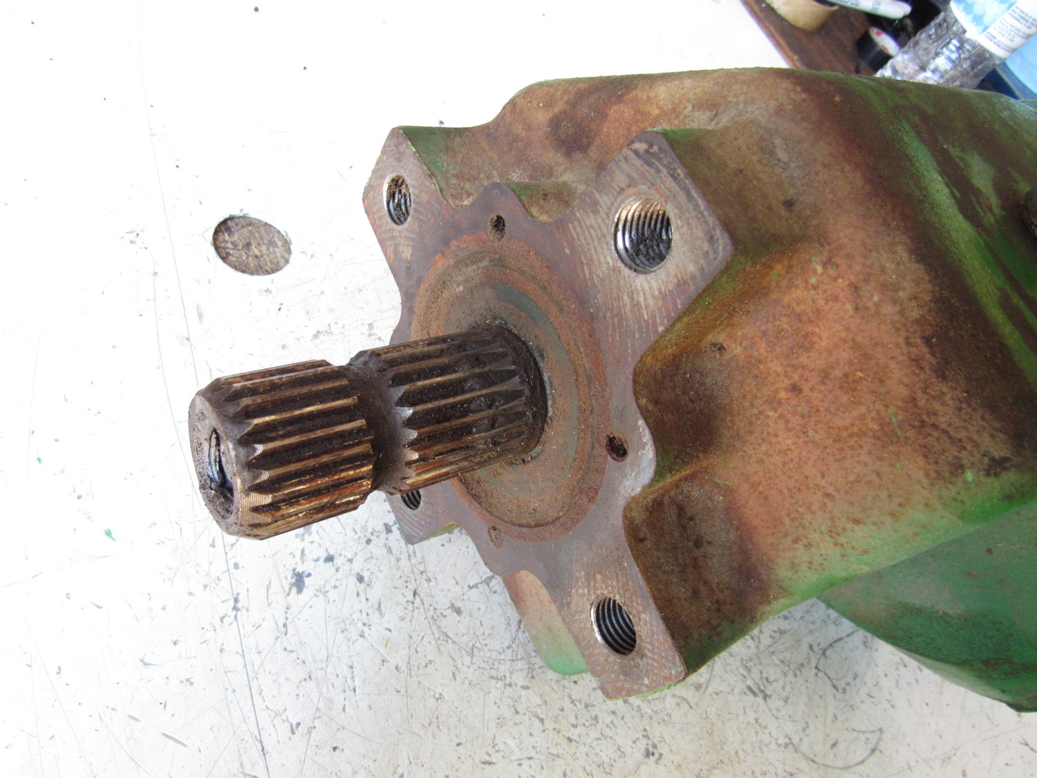 Eastern Triangle Enterprises LLC EStore. Complete John Deere E82685 Gearbox 920 925 926 930 935