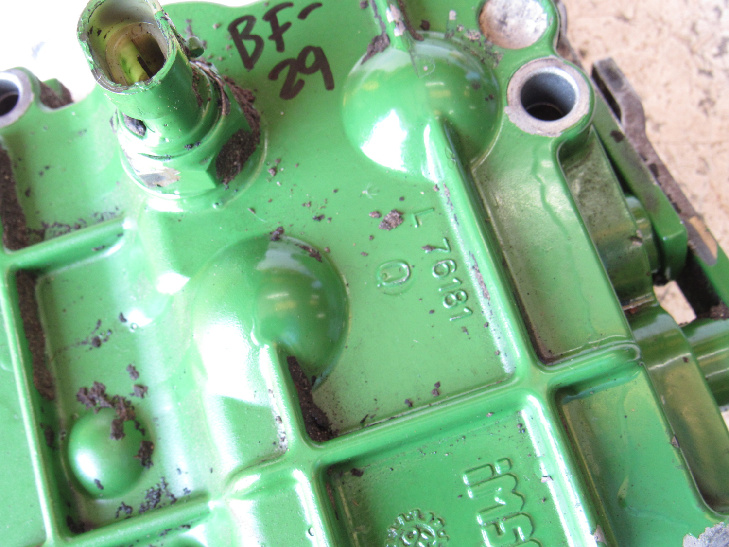 Eastern Triangle Enterprises LLC EStore. John Deere L76181 AL81251