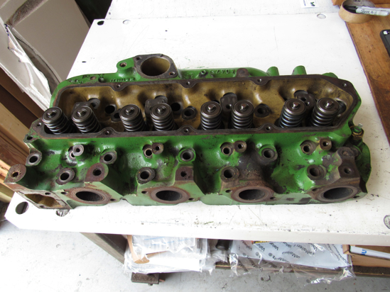 Picture of John Deere RE48615 R111949 RE48616 Cylinder Head w/ Valves