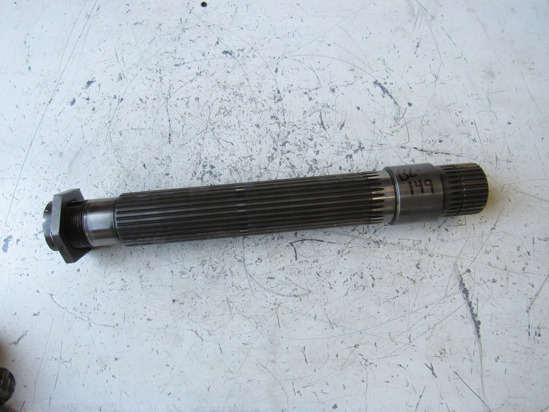 Picture of Kubota 32530-21610 CounterShaft 32530-21620