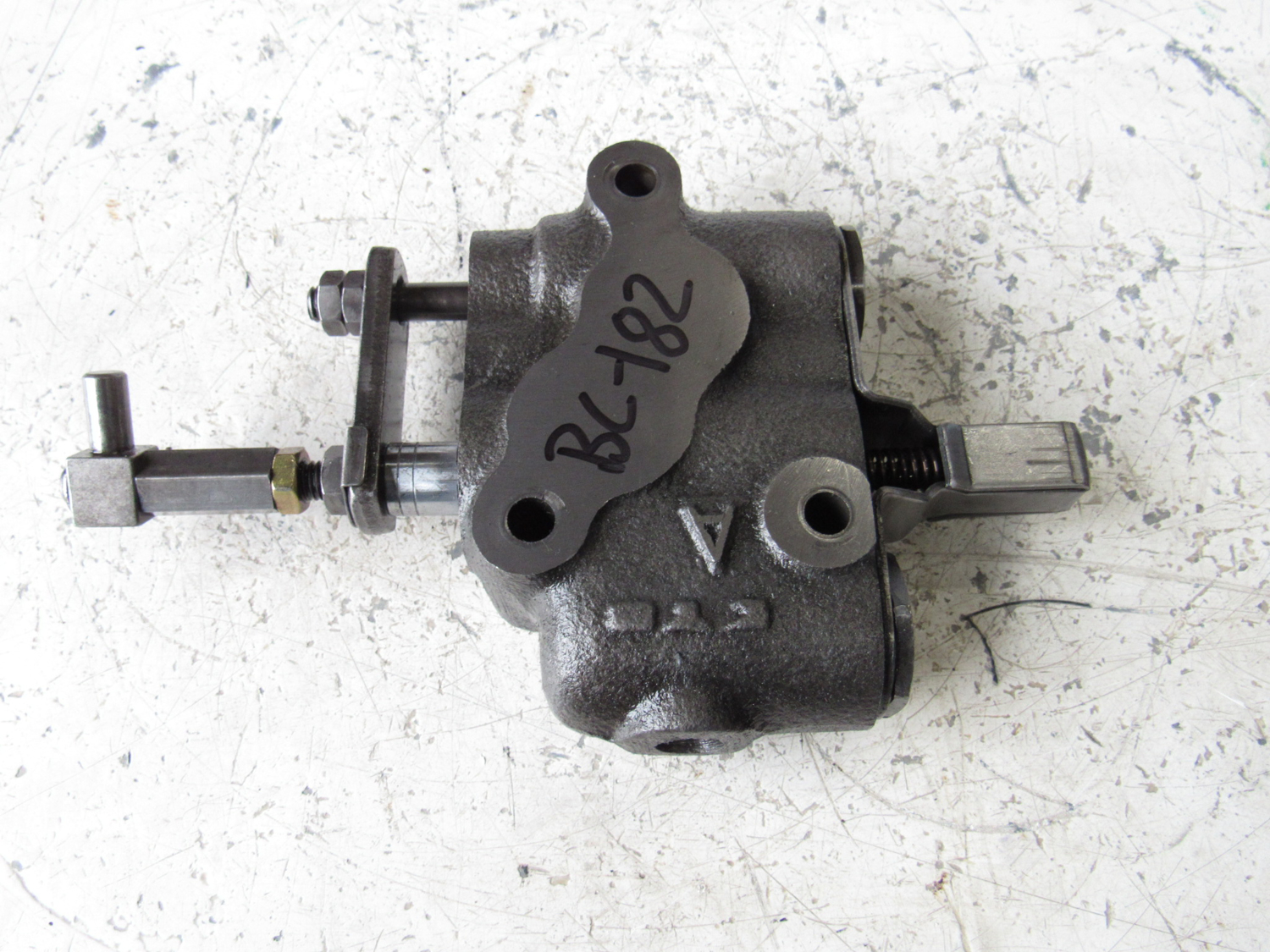 Kubota Hydraulic Control Valve