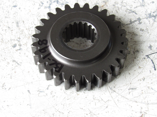 Picture of Kubota 36230-82270 Hydraulic Pump Drive Spur Gear 27T 32540-10650