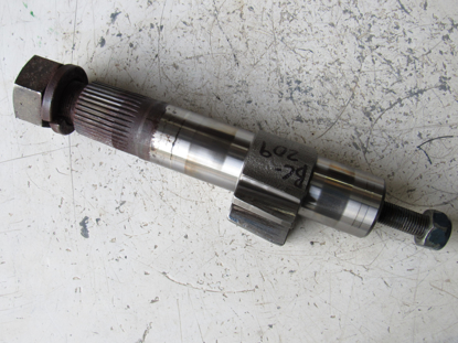 Picture of Kubota 32530-94370 Steering Sector Shaft