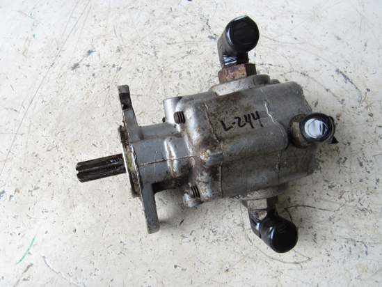 Picture of Hydraulic Reel Motor 92-8759 Toro 5100D Reelmaster