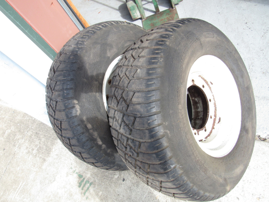 Picture of 2 Toro 31x13.50-15 Turf Tires on 9 Bolt Rims Wheels to 4000D 4500D Reelmaster Mower 63-4480 58-5610