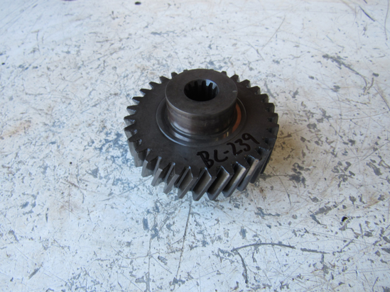 Picture of John Deere AM876339 Hydraulic Pump Drive Gear (gear only)