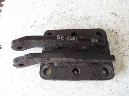 Picture of John Deere LVA11403 RH Right ROPS Plate Chain Check Bracket AM120442