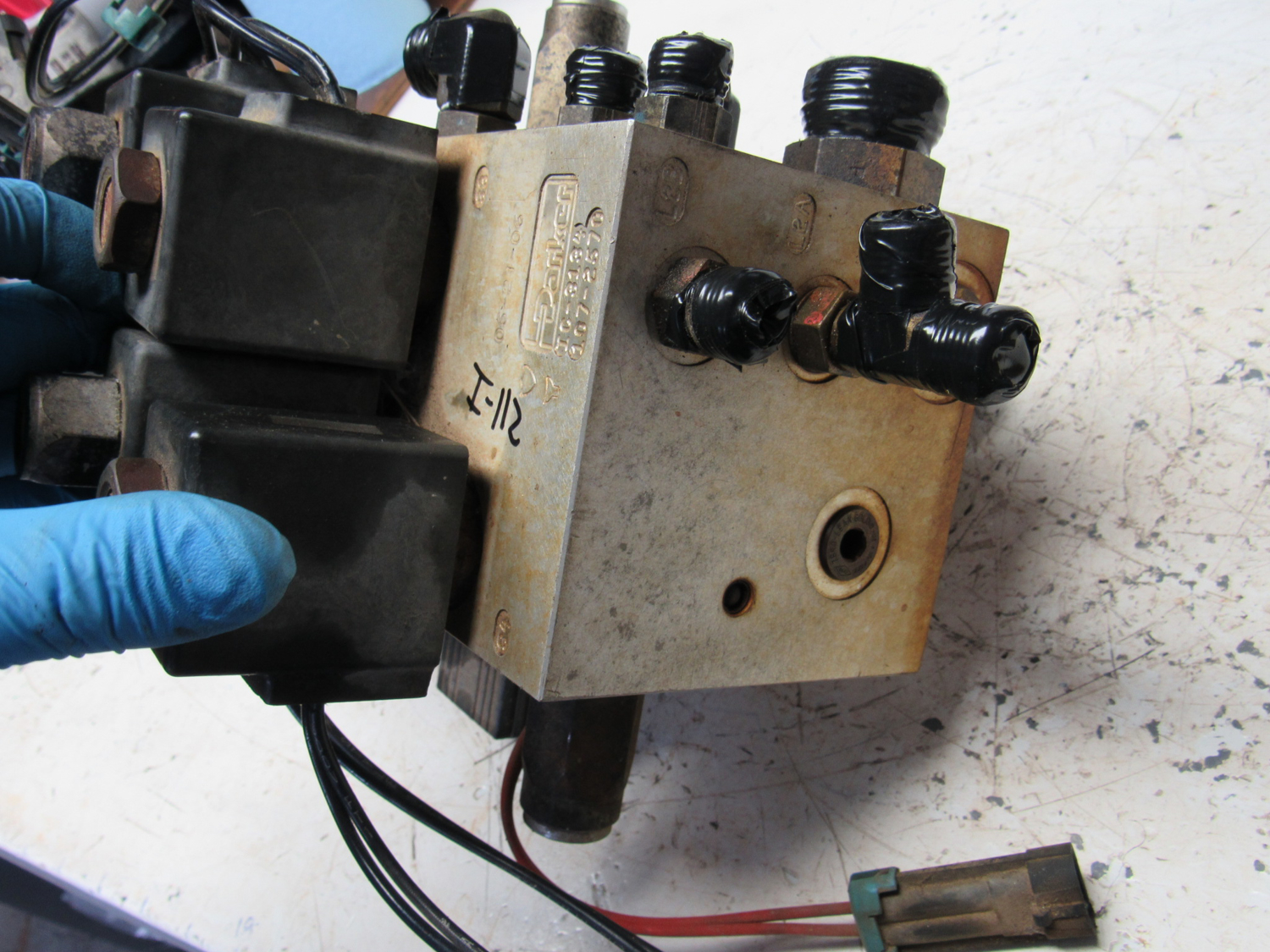 Eastern Triangle Enterprises LLC EStore. Toro 1072570 Hydraulic