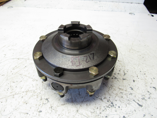 Picture of Massey Ferguson 3705026M1 3705069M1 3704998M1 3705277M1 3705000M1 Differential Case w/ Gears 1160 Tractor