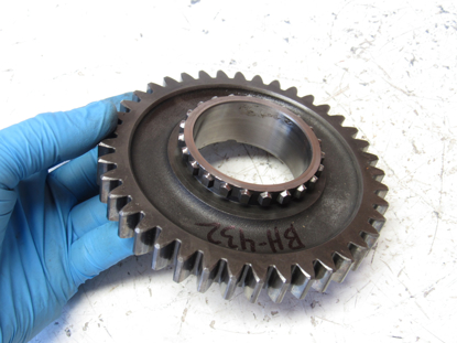 Picture of Massey Ferguson 3705256M1 Spur Gear 40T 1160 Tractor