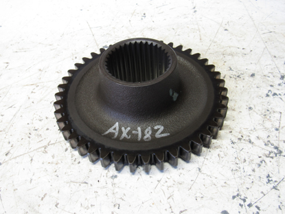 Picture of Case IH 404091R1 3rd & 4th Speed Driven Pinion Gear 43T
