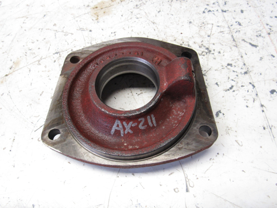 Picture of Case IH 534411R1 Main Shaft Bearing Housing Cage 398333R1
