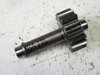 Picture of Kubota TA040-225050 Shaft Gear 17T to Tractor