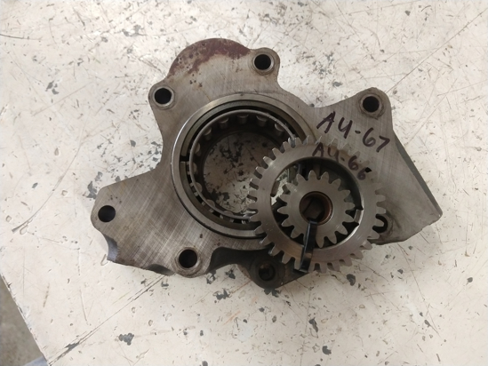 Picture of John Deere AR96664 Transmission Oil Pump R52526 AR58309