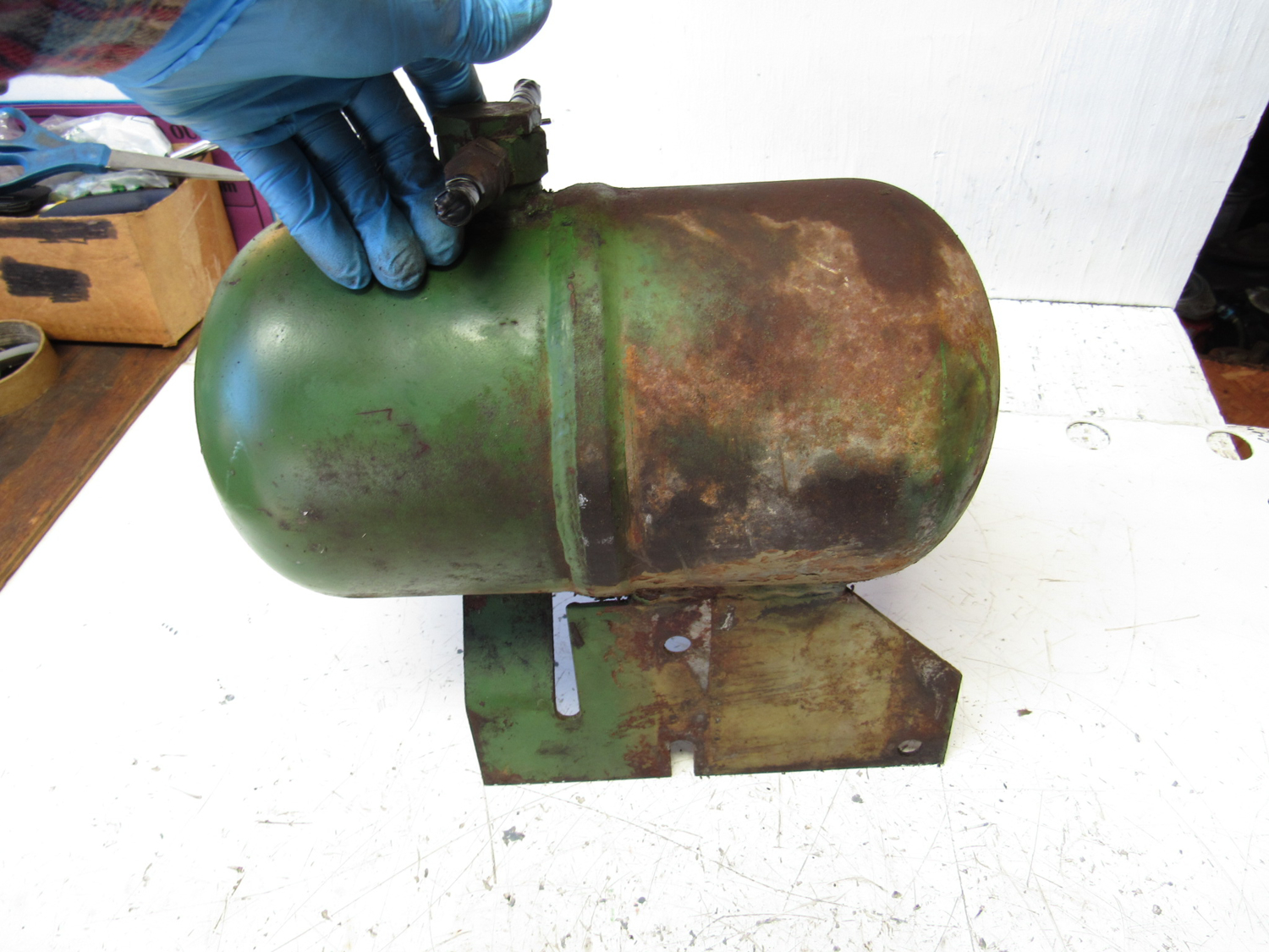 Eastern Triangle Enterprises LLC EStore. Hydraulic Oil Reservoir Tank