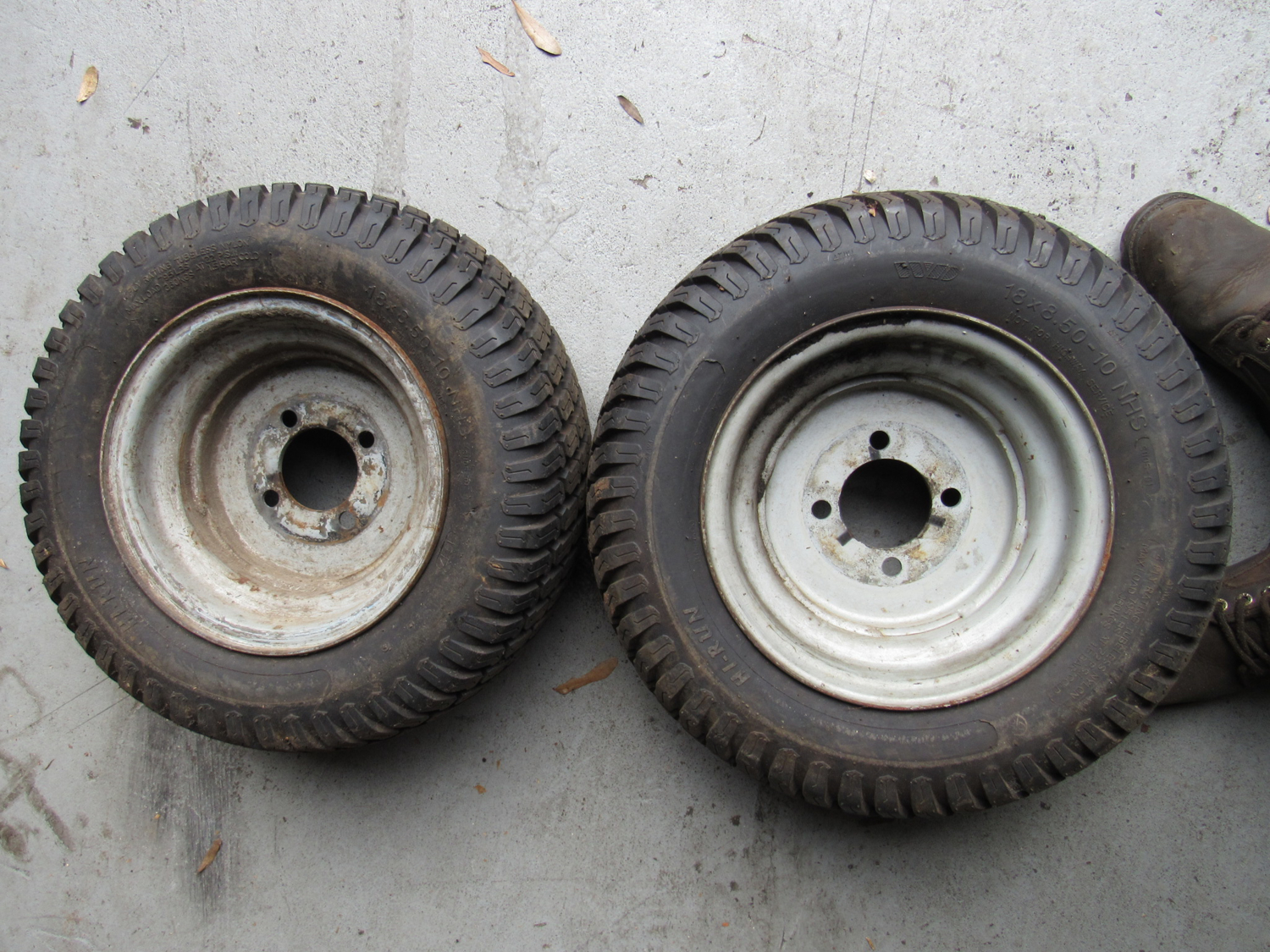 Eastern Triangle Enterprises LLC EStore. 2 Turf Tires WD HI Run 18x18