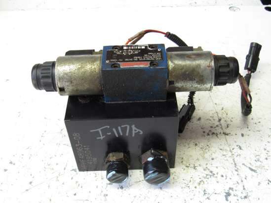 Picture of Jacobsen 4195041 Hydraulic Mow Valve LF550 LF570 LF3800 LF3400 LF3407 Mower