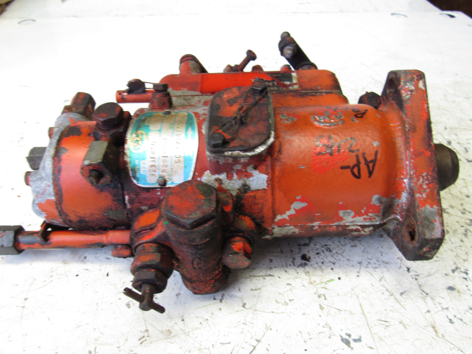 Eastern Triangle Enterprises LLC EStore. Case IH David Brown K957150