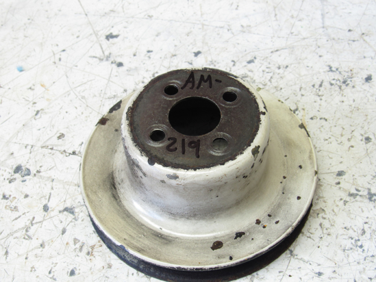 Picture of Water Pump Fan Pulley off Yanmar 4JHLT-K Marine Diesel Engine