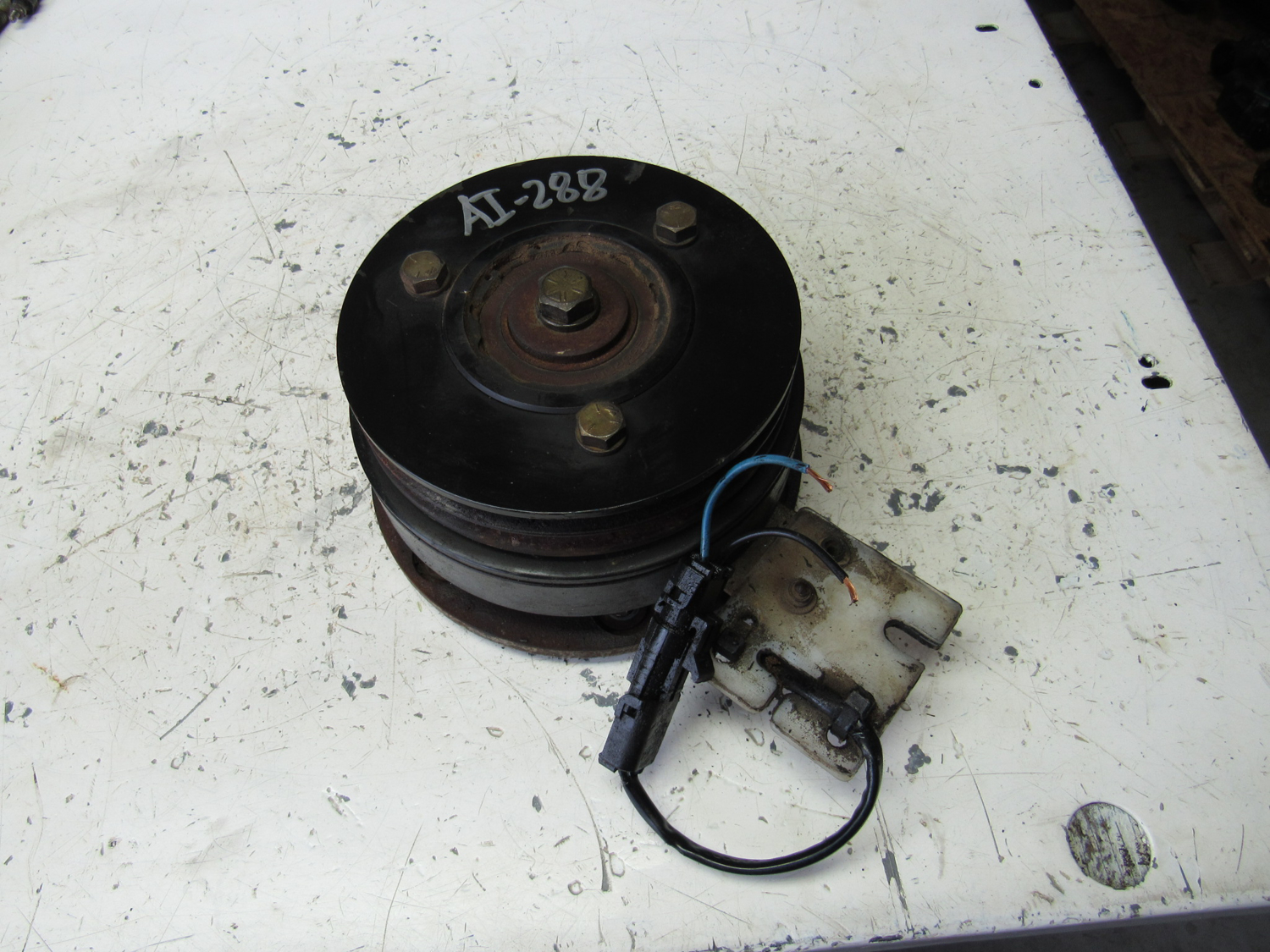 Eastern Triangle Enterprises LLC EStore. Toro 936727 Electric Clutch