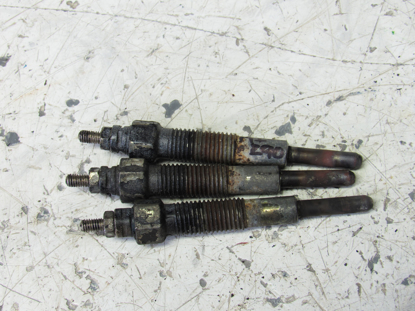 Picture of 3 Perkins 185366060 Glow Plugs off 103-07 Diesel Engine Toro